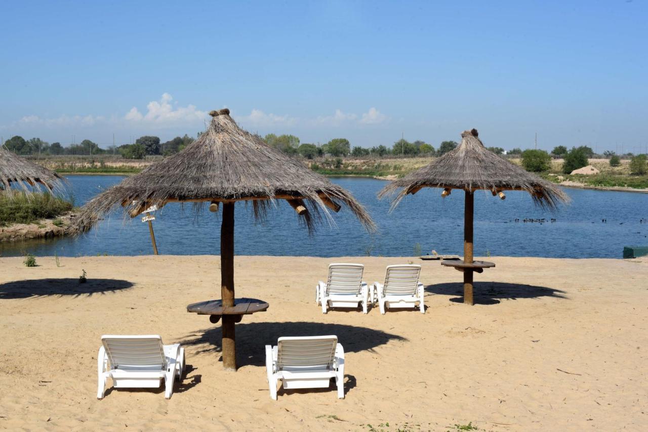Howard Johnson & Convention Center 4* Ezeiza